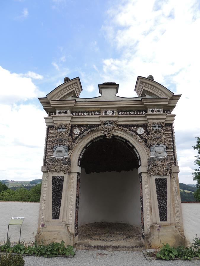 Gaestehaus Maelzerei Auf Schloss Neuburg Am Inn Dış mekan fotoğraf