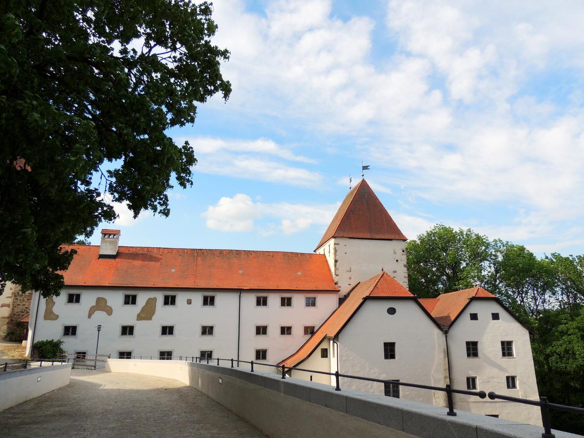 Gaestehaus Maelzerei Auf Schloss Neuburg Am Inn Dış mekan fotoğraf